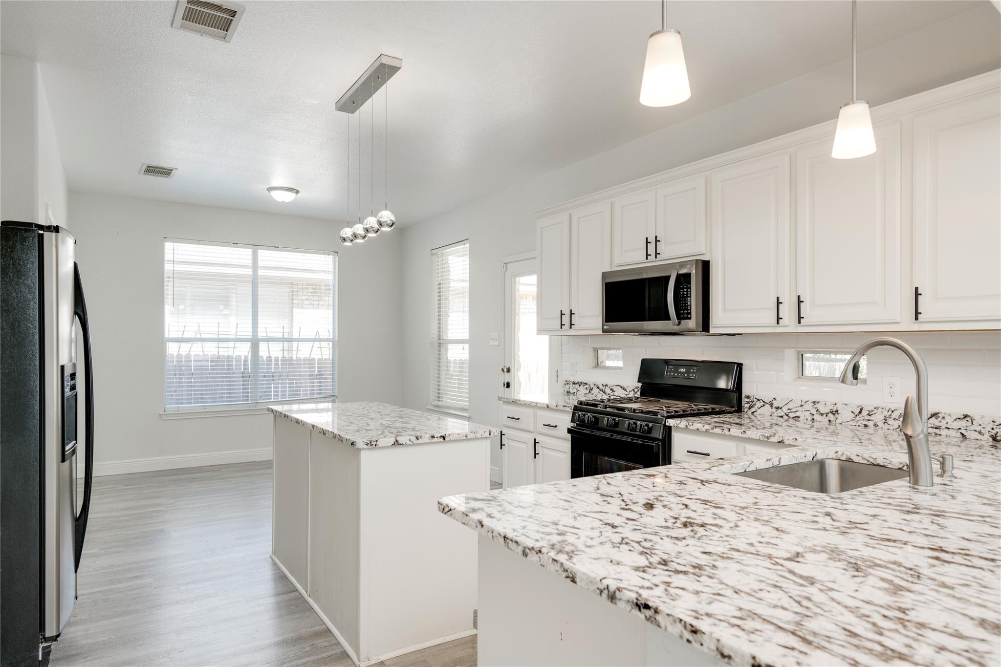 2500 National Park Blvd, Austin, TX 78747