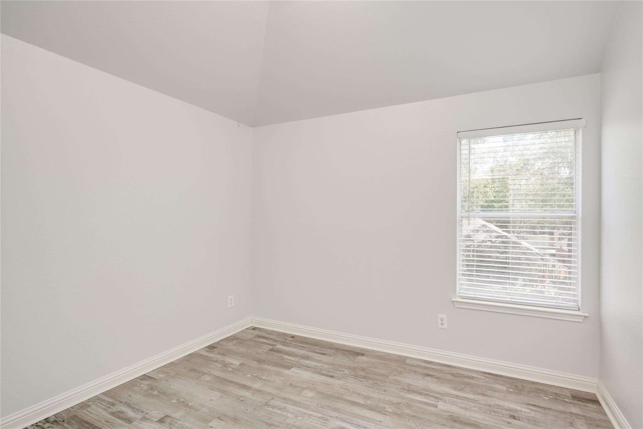 2500 National Park Blvd, Austin, TX 78747