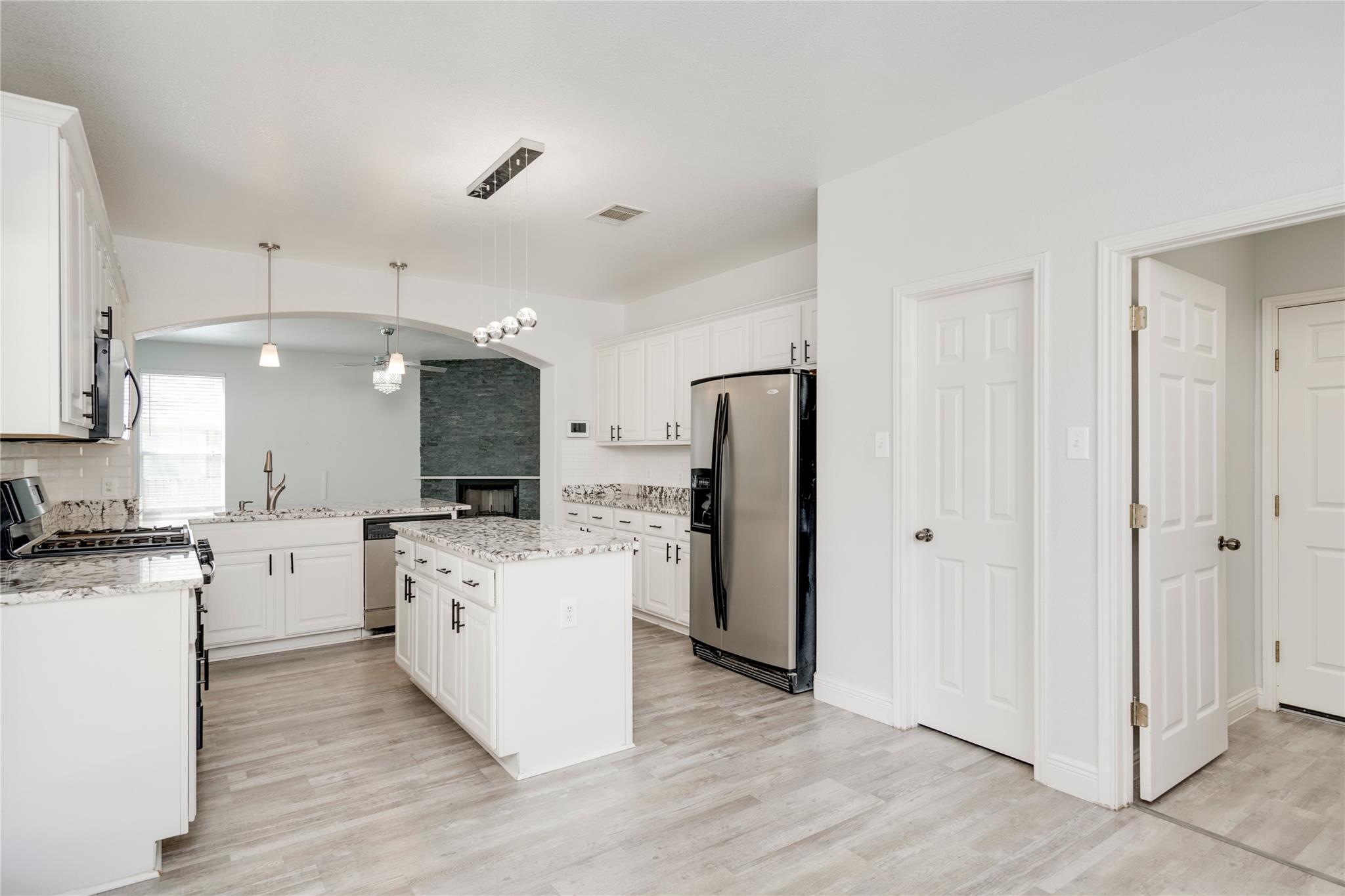 2500 National Park Blvd, Austin, TX 78747