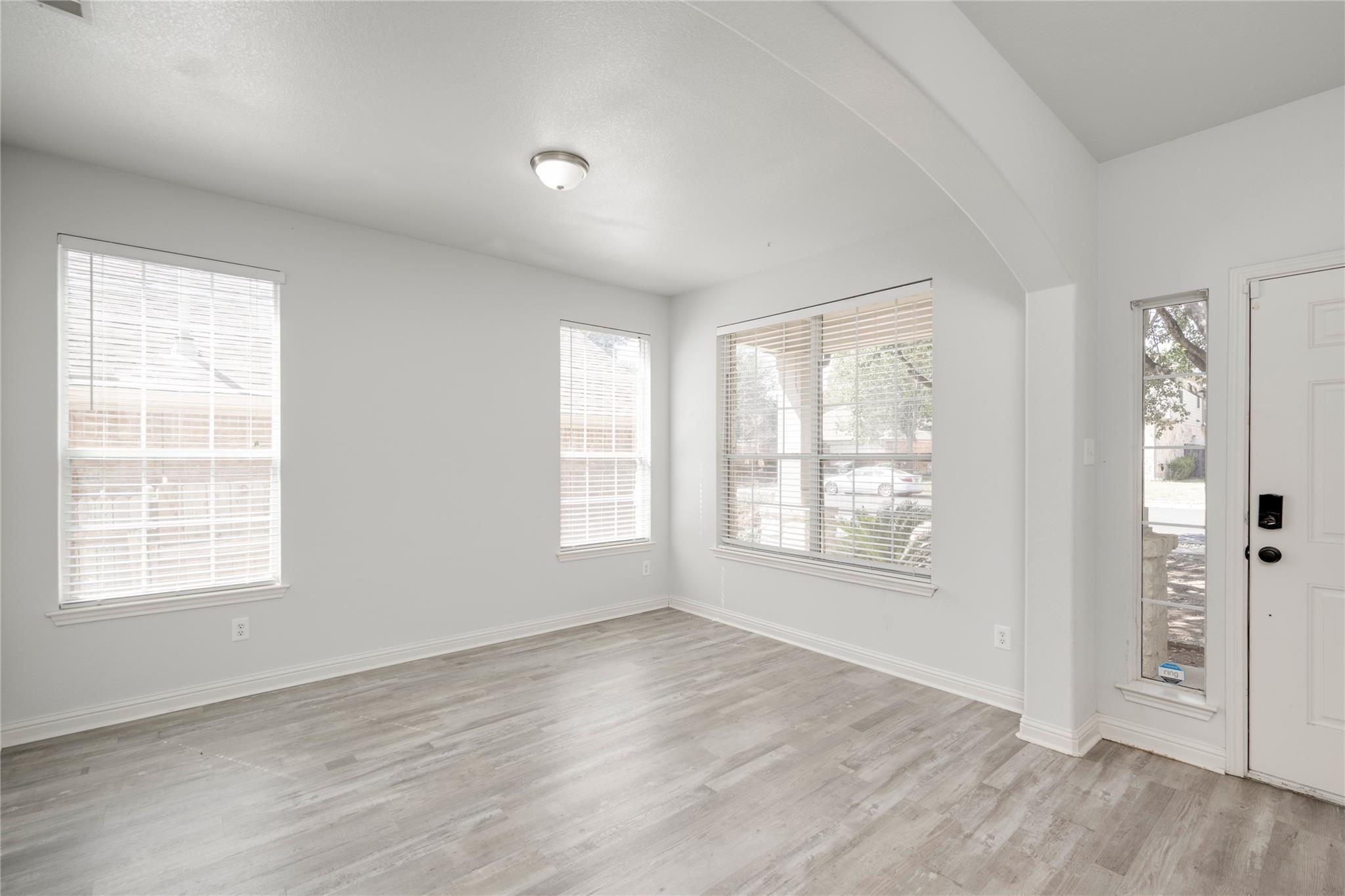 2500 National Park Blvd, Austin, TX 78747