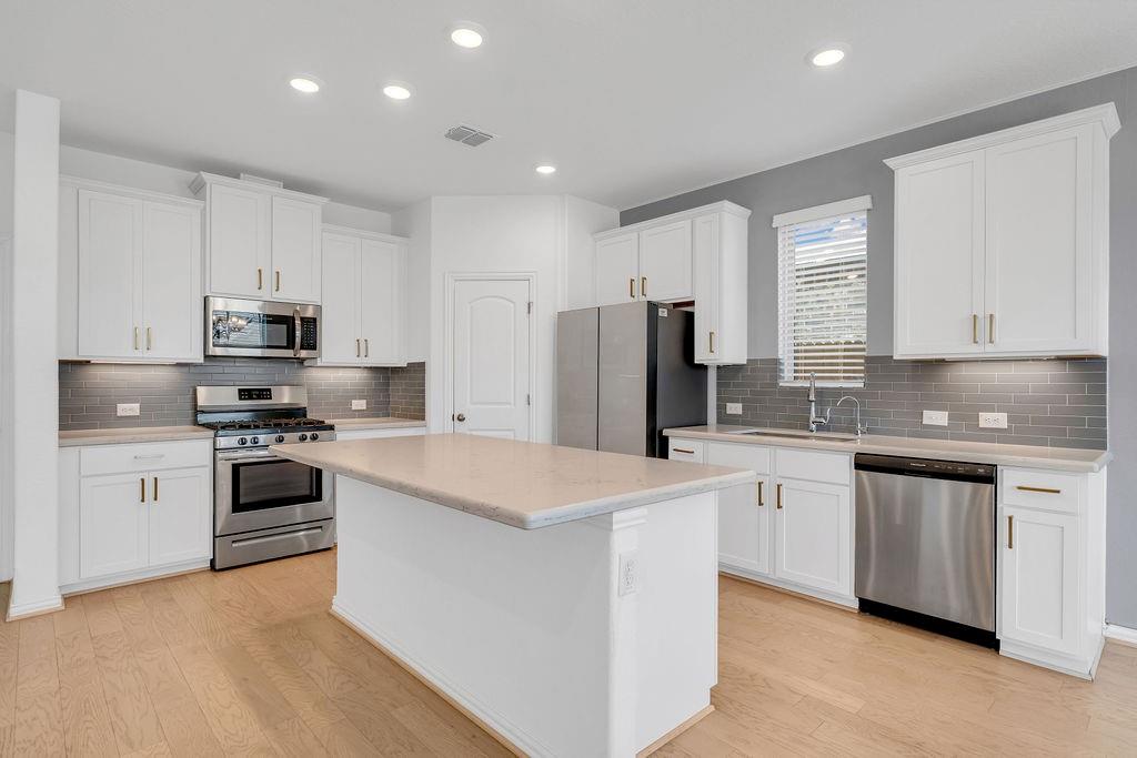 2050 Egret Ave, New Braunfels, TX 78132