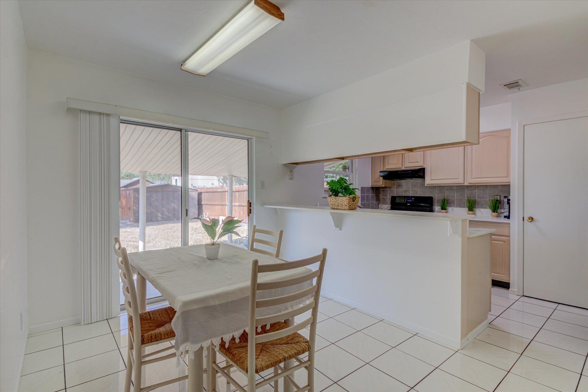 815 Hill Wood Dr, Austin, TX 78745