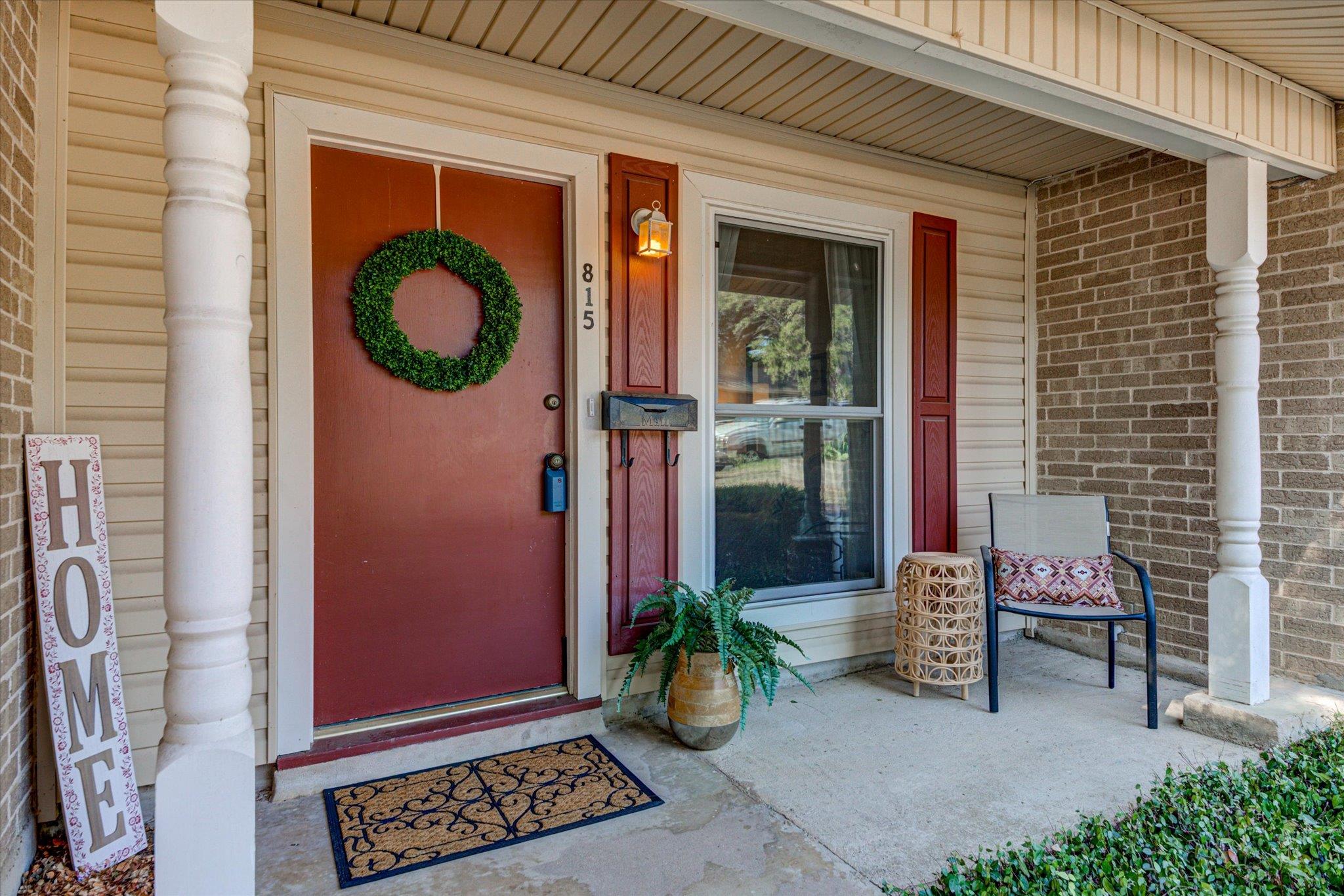 815 Hill Wood Dr, Austin, TX 78745