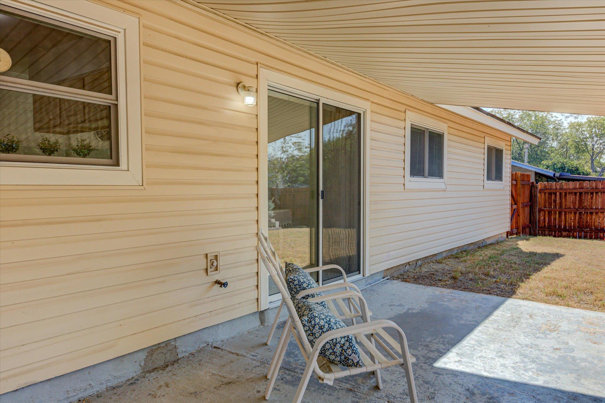 815 Hill Wood Dr, Austin, TX 78745