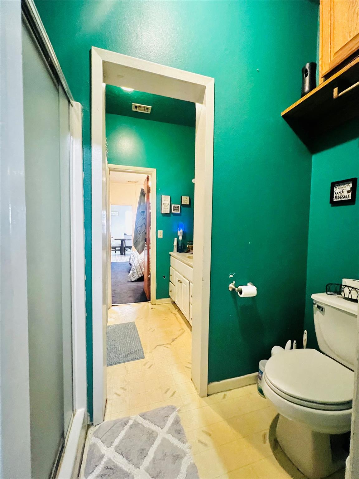 313 S Nolan Ave, Cameron, TX 76520