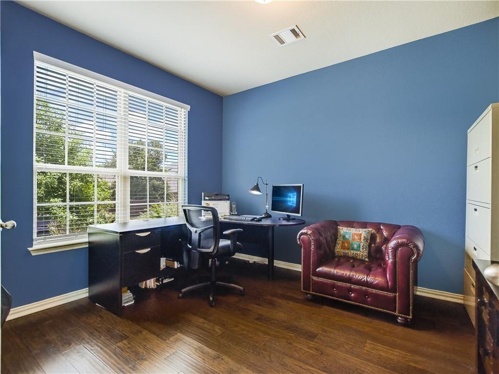 137 Nantucket Cir, Austin, TX 78737