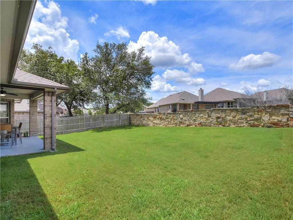 137 Nantucket Cir, Austin, TX 78737
