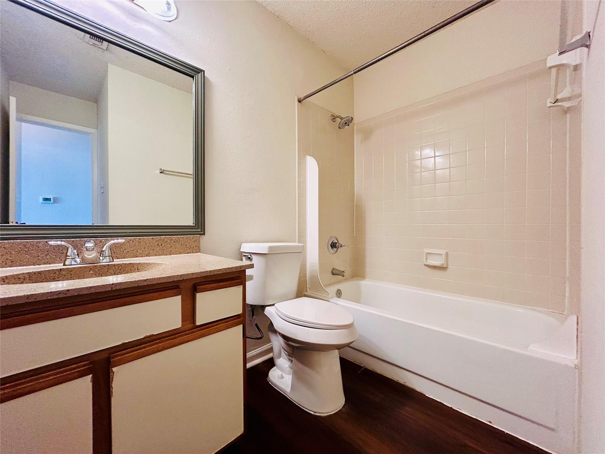 8904 Schick Rd # A, Austin, TX 78729