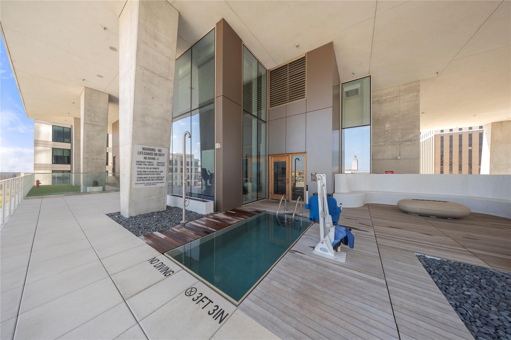 313 W 17th St # 2101, Austin, TX 78701