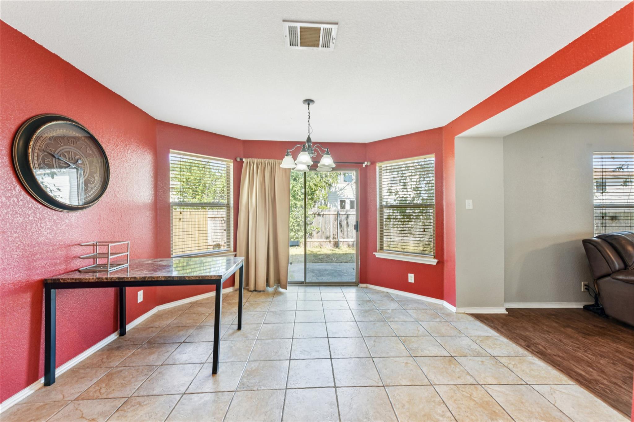 285 Cordero Dr, San Marcos, TX 78666