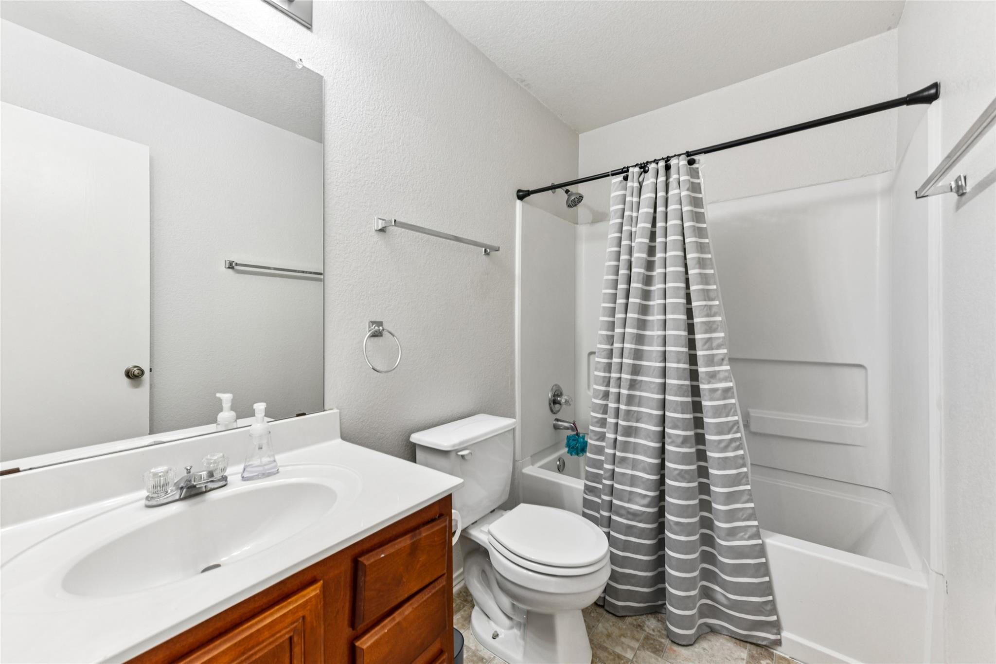 285 Cordero Dr, San Marcos, TX 78666