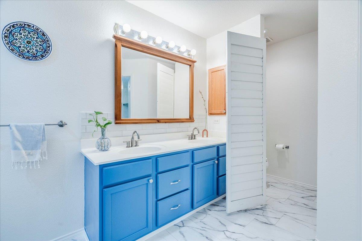 200 S Prairie Ln, Georgetown, TX 78633