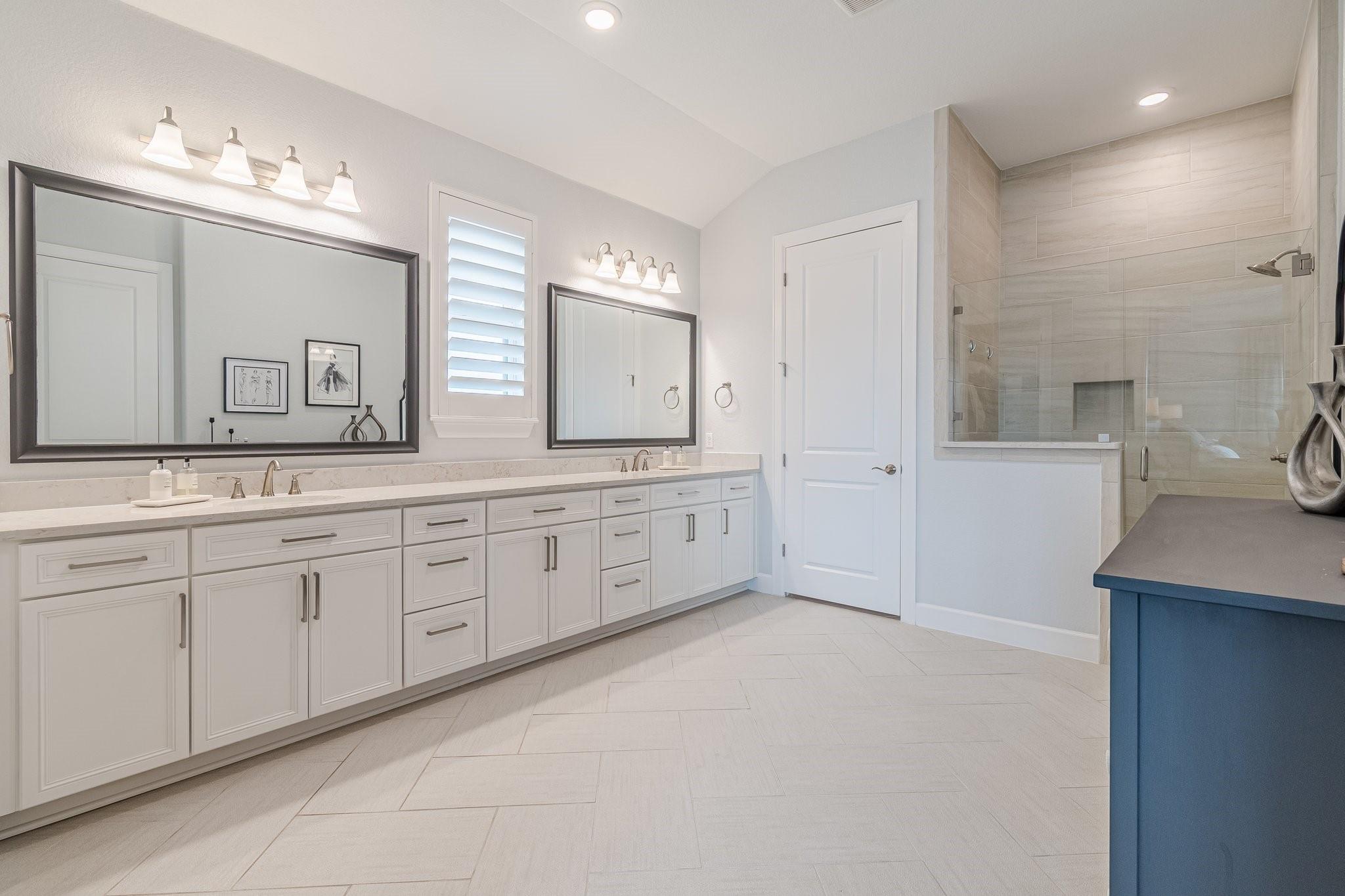 117 Playing Cypress Dr, San Marcos, TX 78666