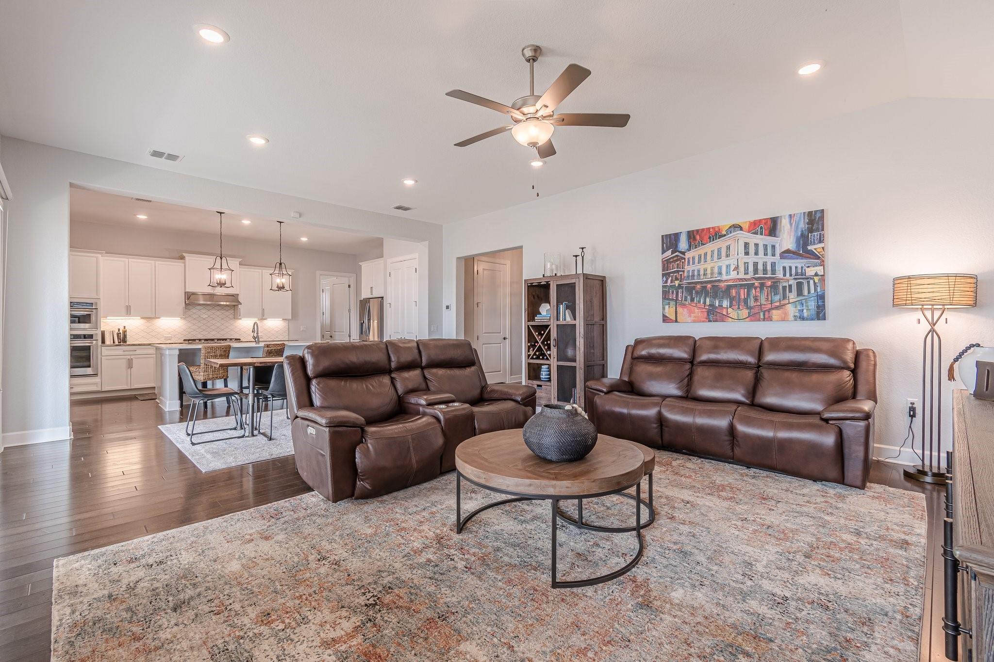 117 Playing Cypress Dr, San Marcos, TX 78666