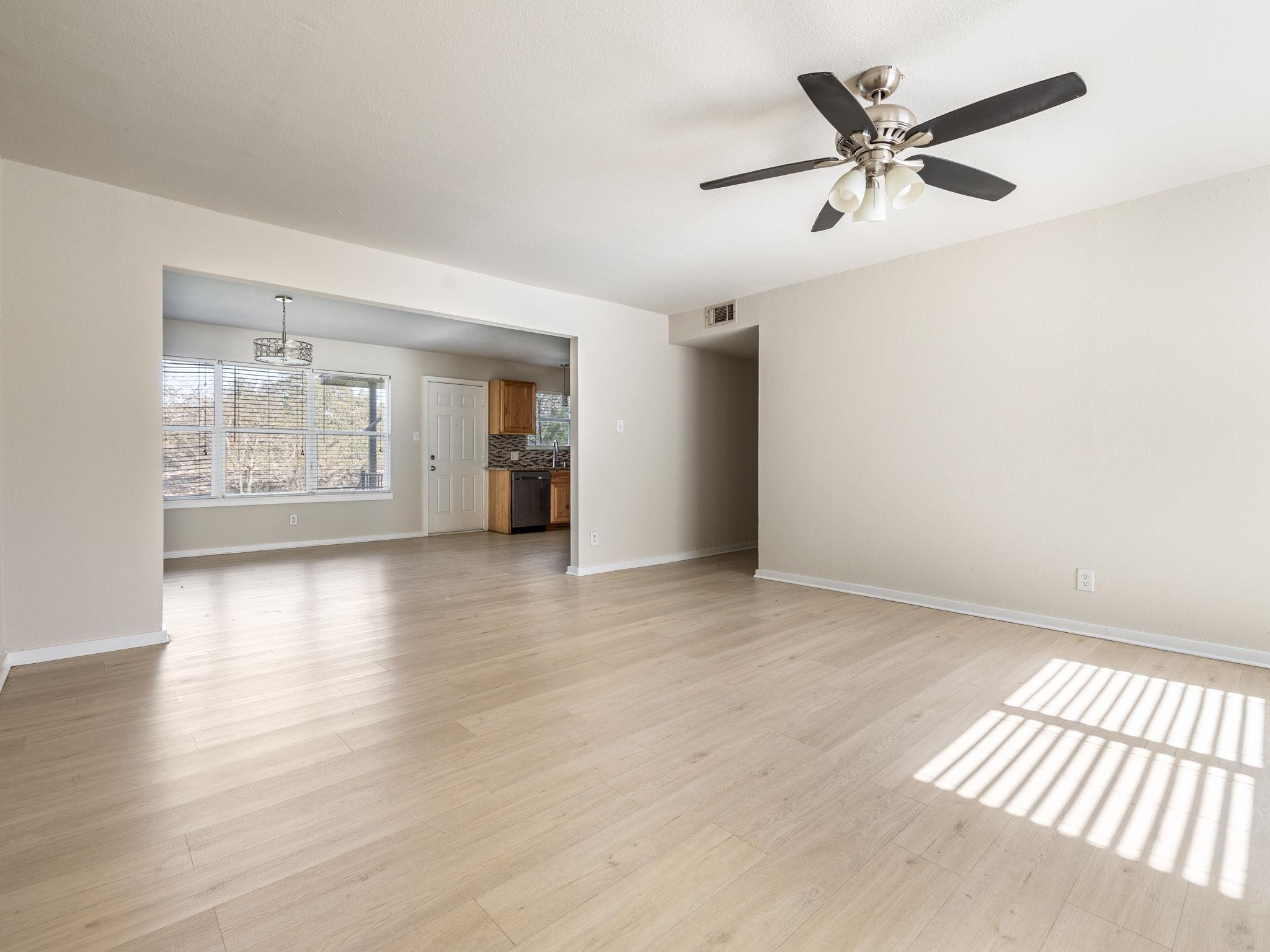 800 Monterrey Pl, Austin, TX 78753