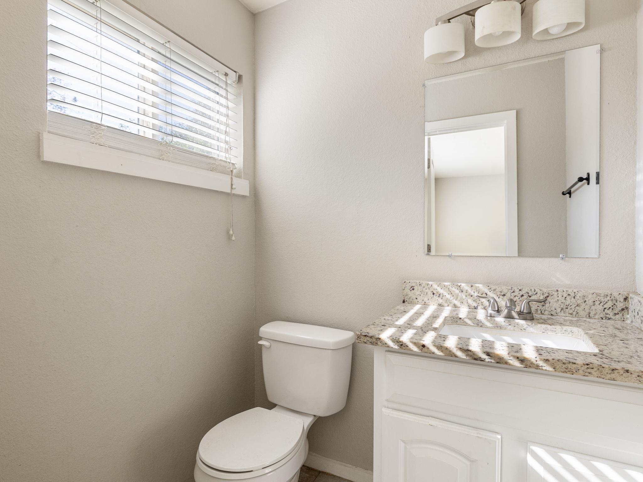 800 Monterrey Pl, Austin, TX 78753