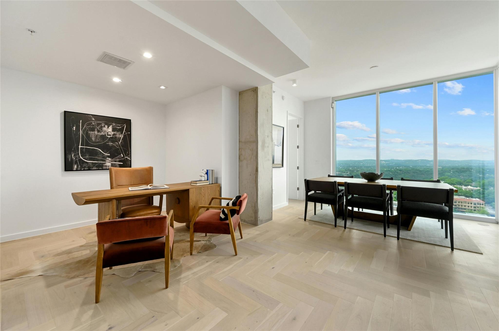 313 W 17th St # 2204, Austin, TX 78701