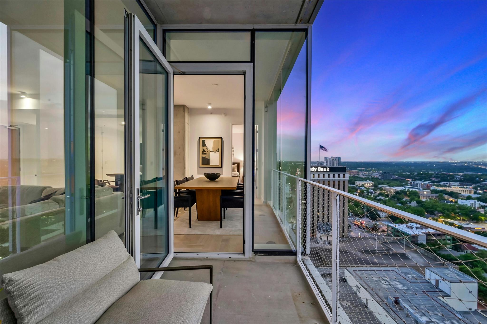 313 W 17th St # 2204, Austin, TX 78701