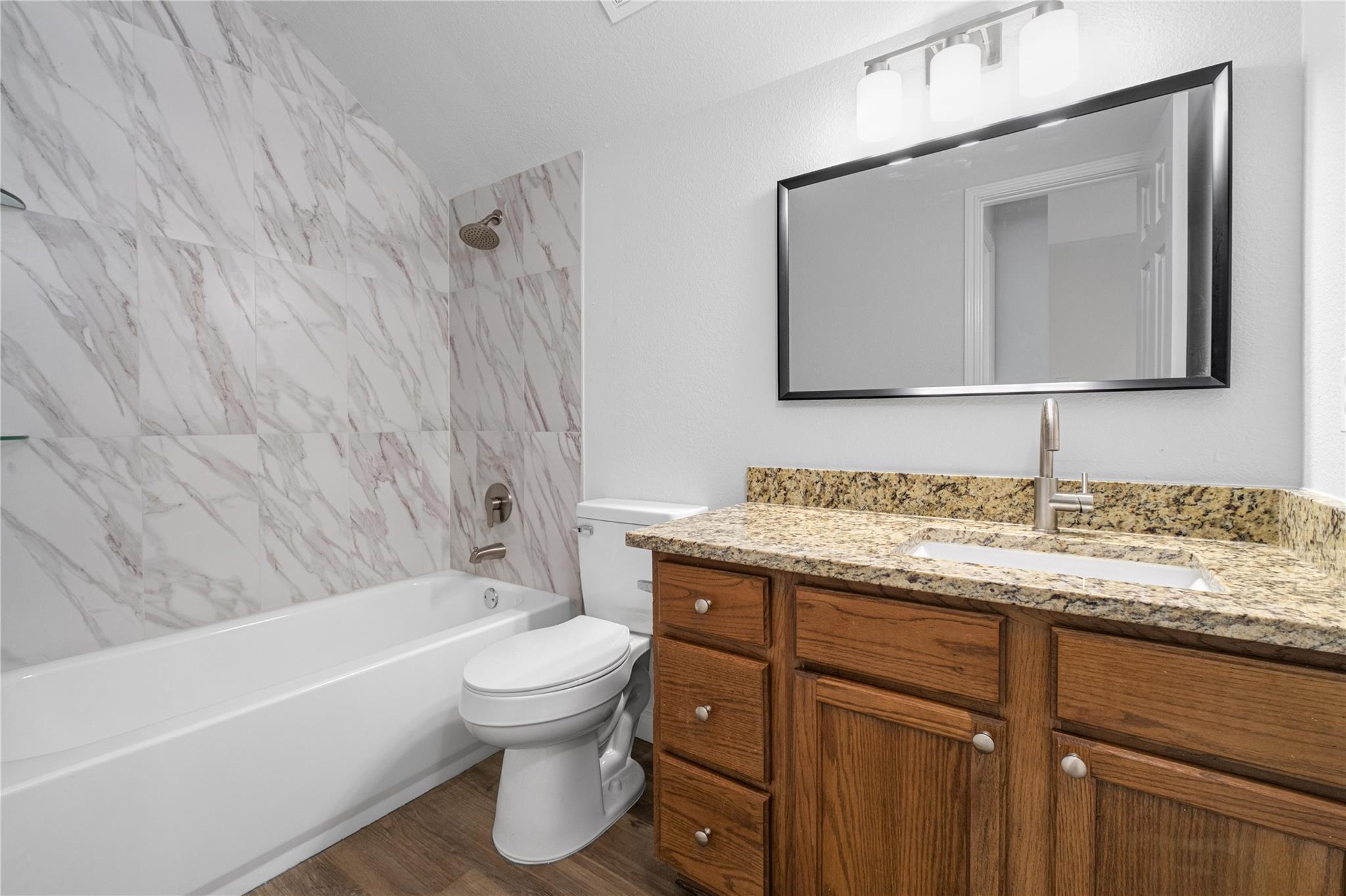 100 Steel Lake Dr, Kyle, TX 78640