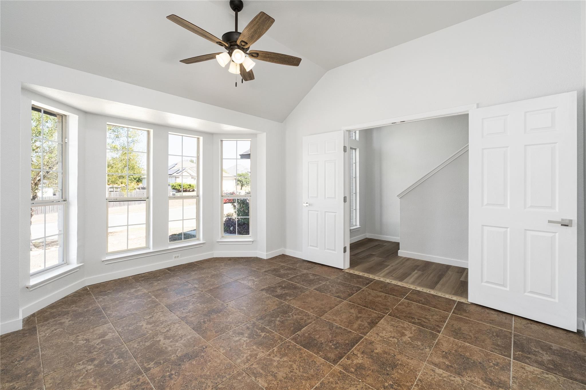 100 Steel Lake Dr, Kyle, TX 78640