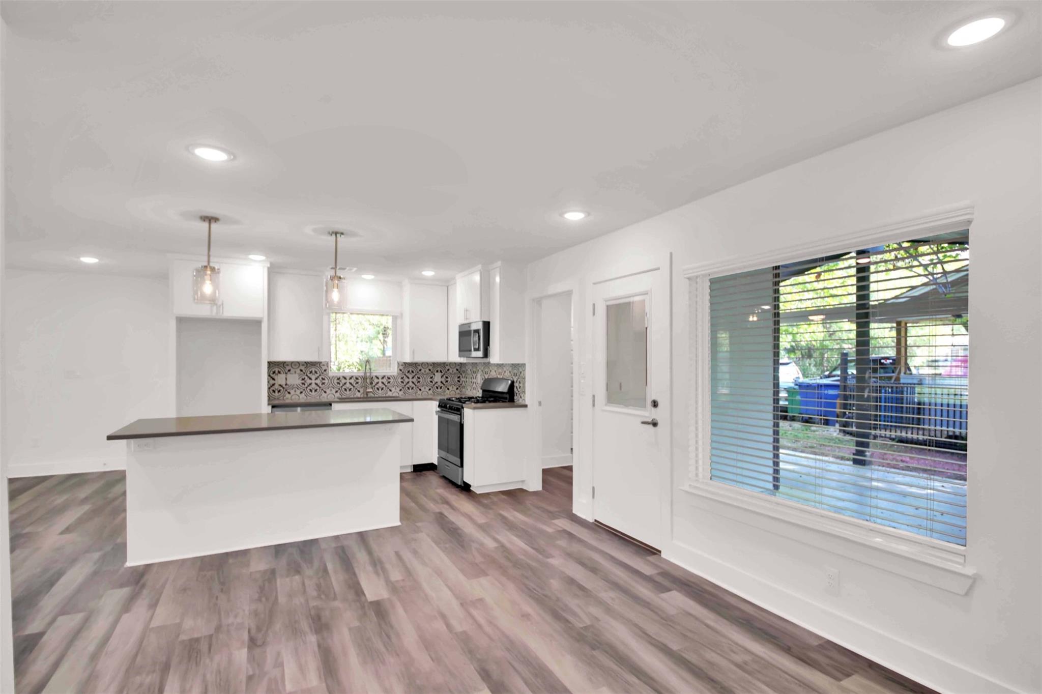 2101 Benwick Cir # A, Austin, TX 78723