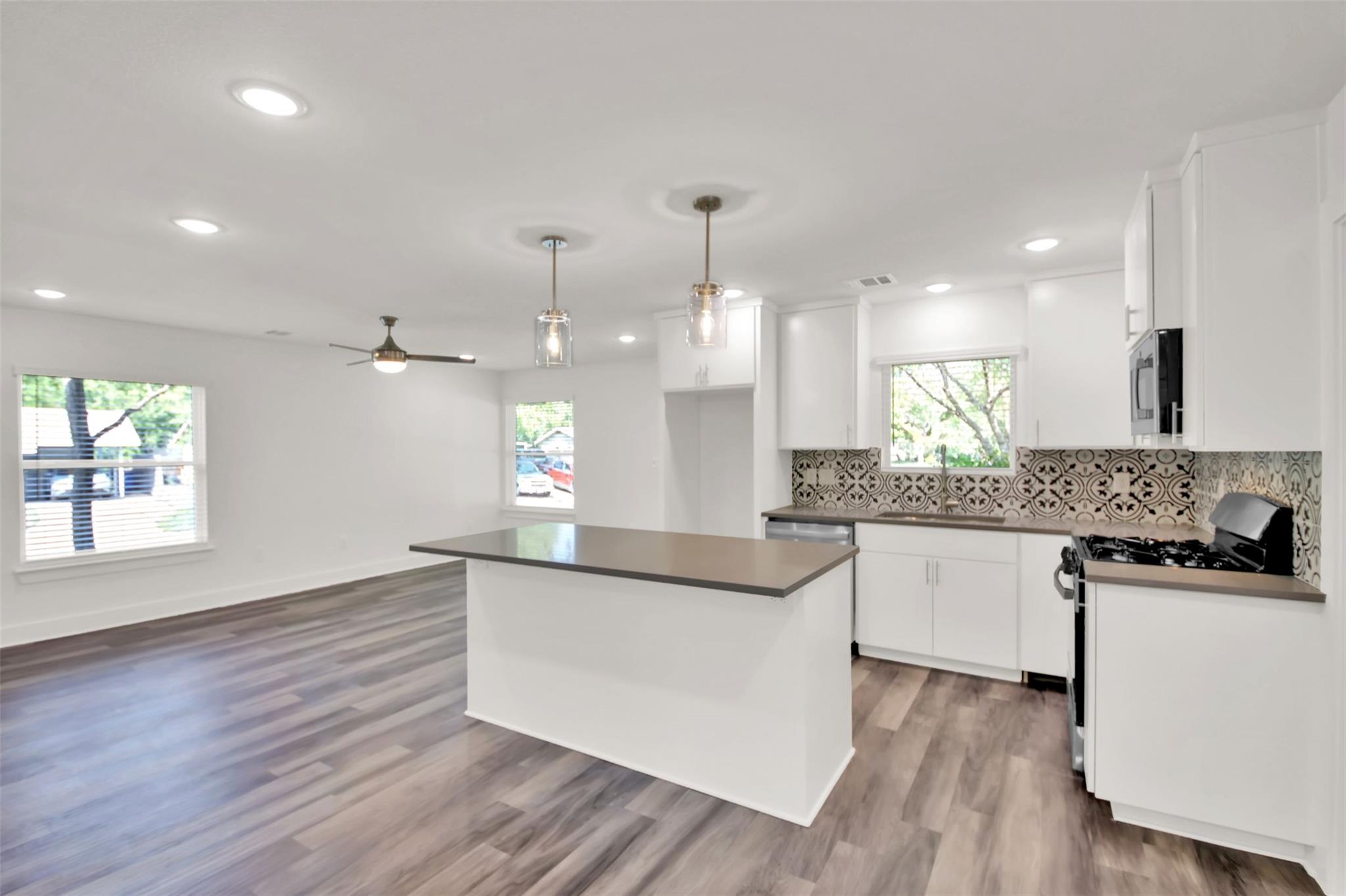 2101 Benwick Cir # A, Austin, TX 78723