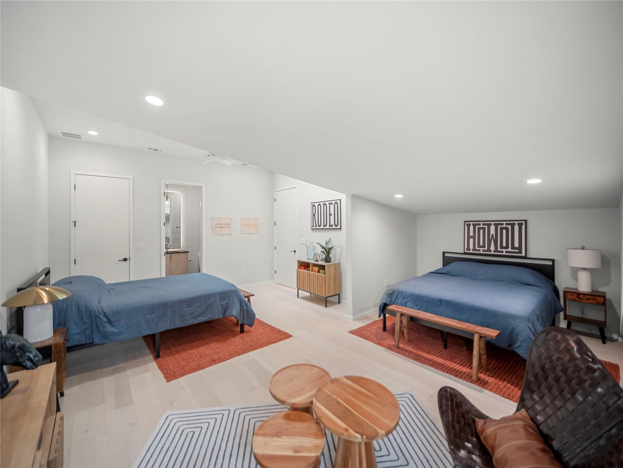 2107 Brackenridge St # 1, Austin, TX 78704