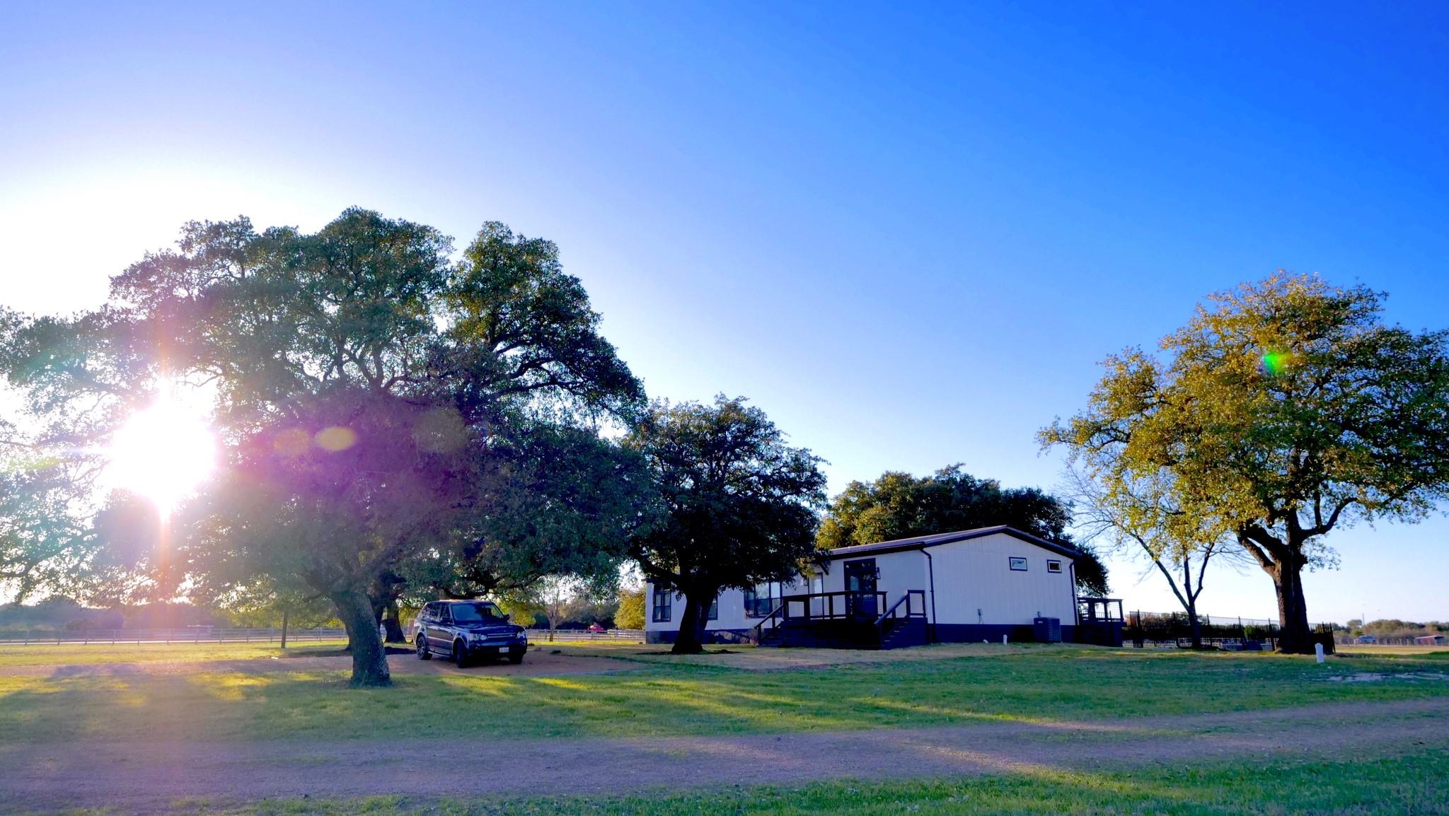 1115 County Road 414, Spicewood, TX 78669