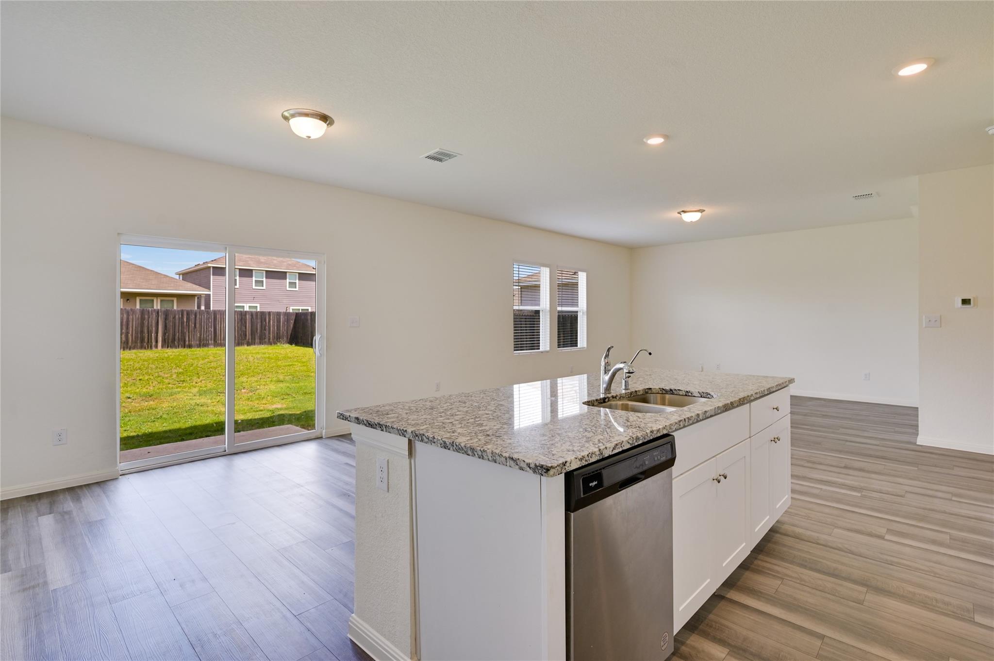 268 Wren Ln, Kyle, TX 78640