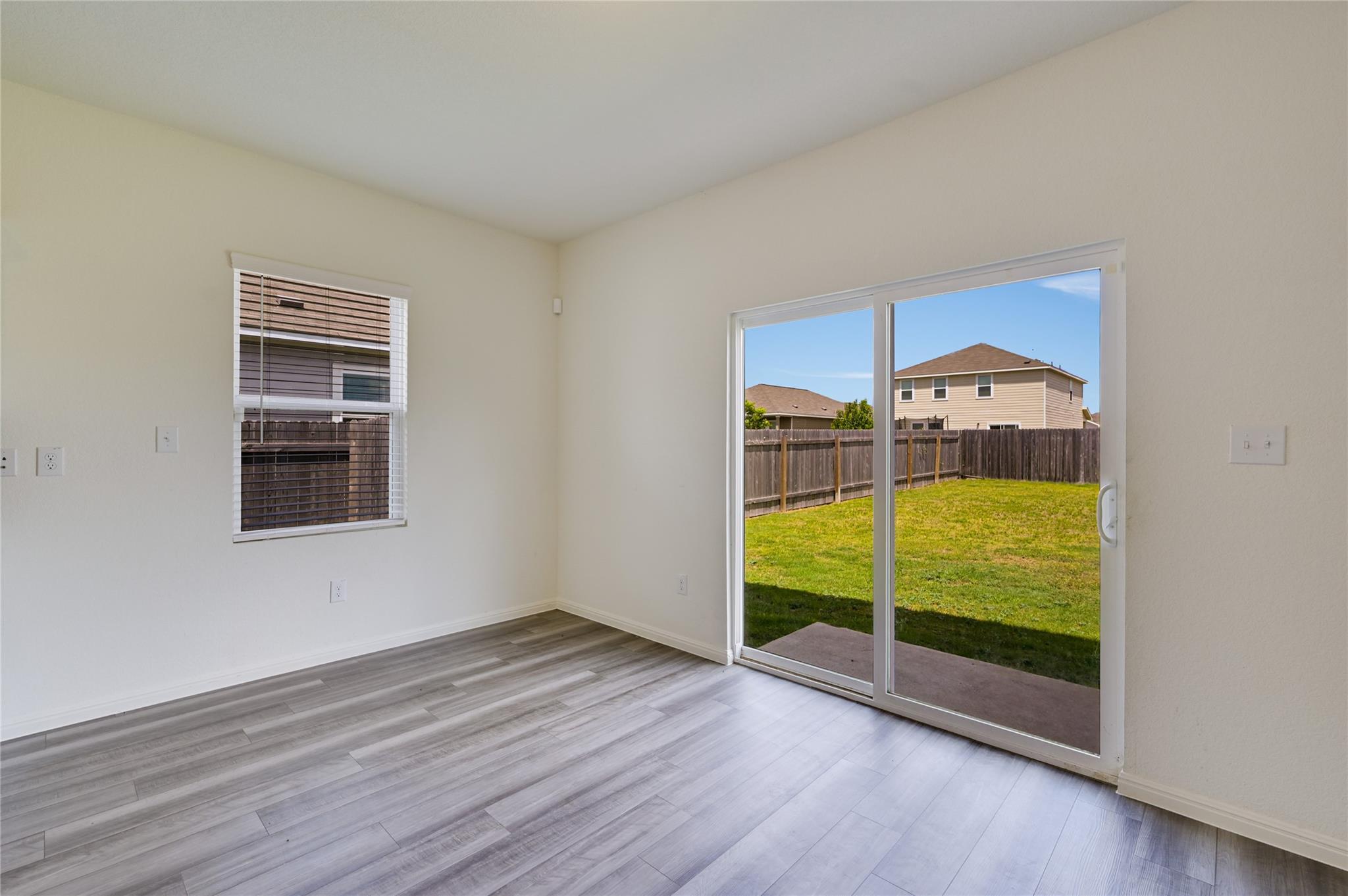 268 Wren Ln, Kyle, TX 78640