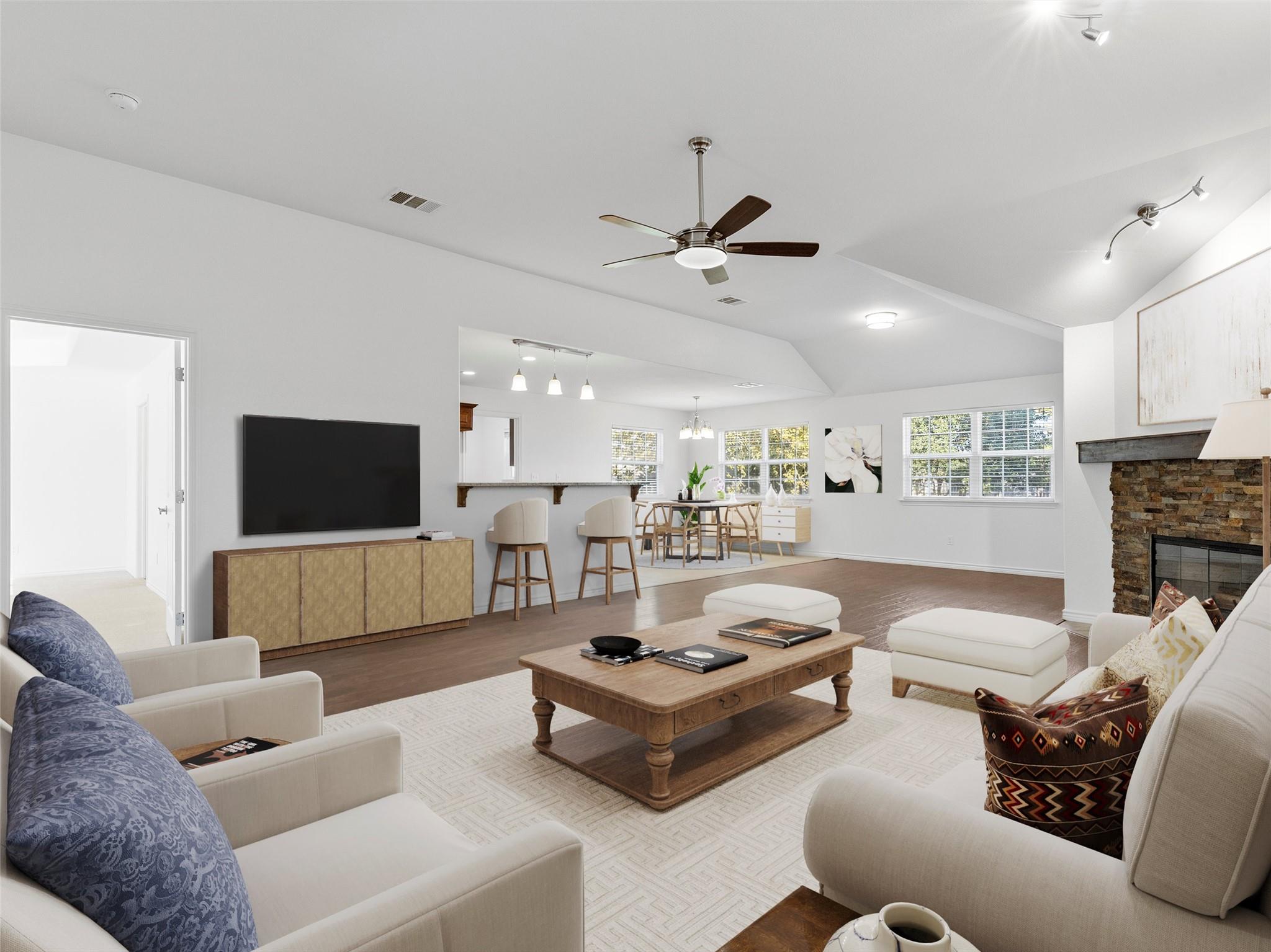 102 N. Bob White Dr, Paige, TX 78659