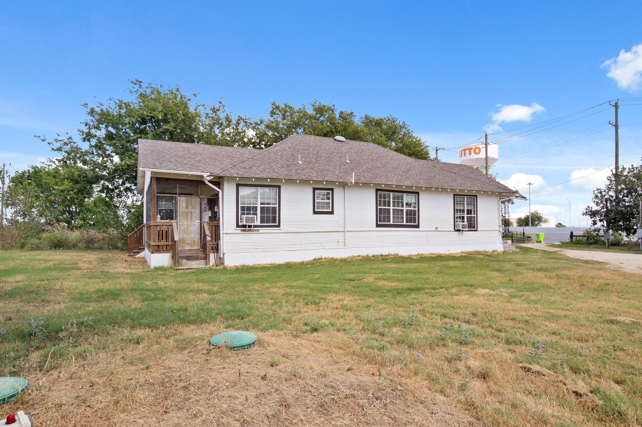 280 FM 3349, Taylor, TX 76574