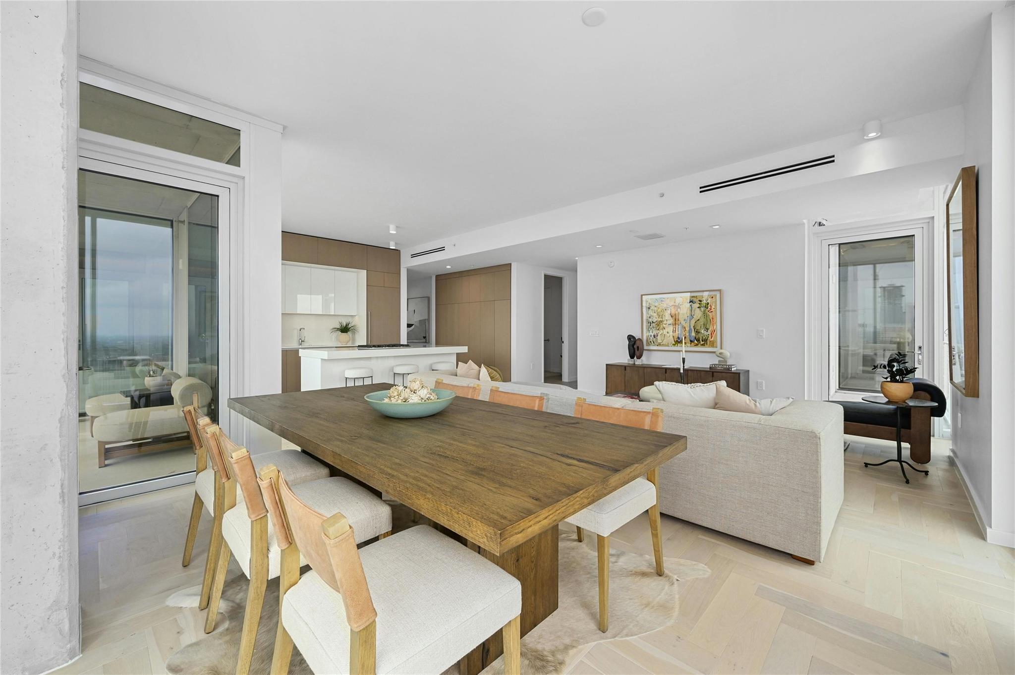 313 W 17th St # 1807, Austin, TX 78701