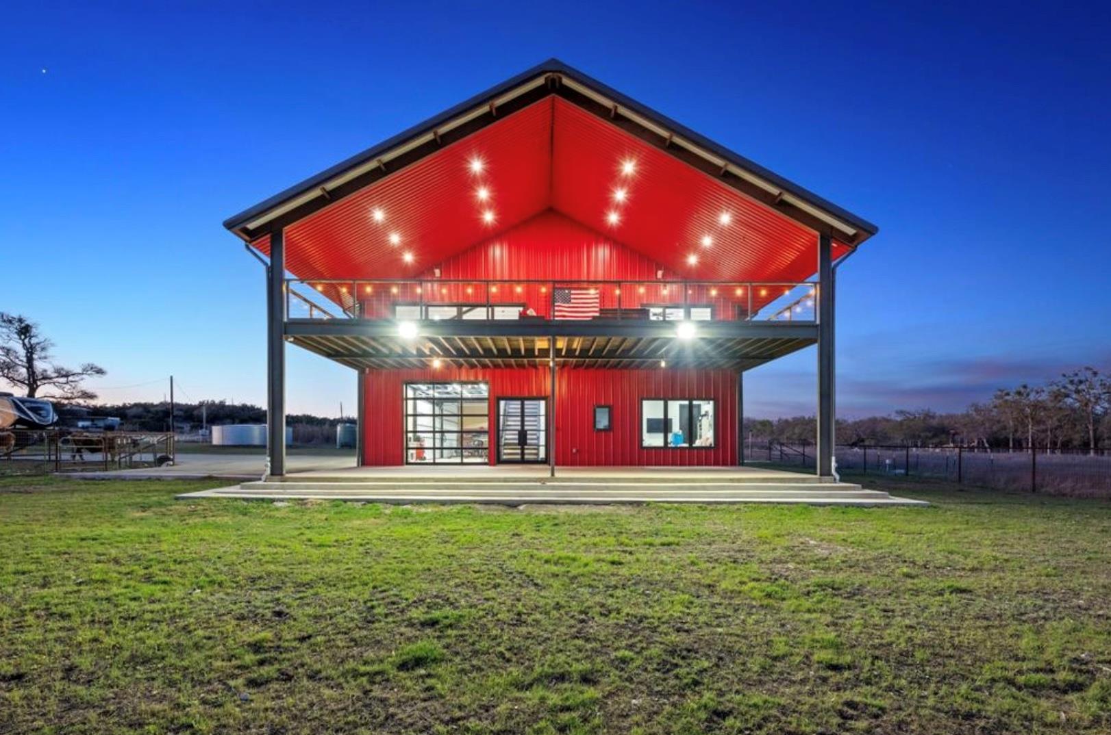 561 Broken Bit Trl, Dripping Springs, TX 78620