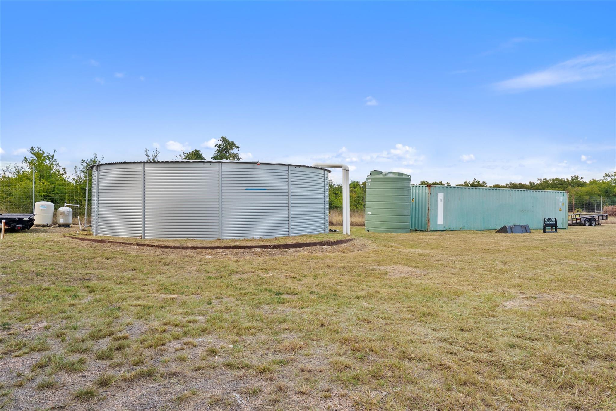 561 Broken Bit Trl, Dripping Springs, TX 78620