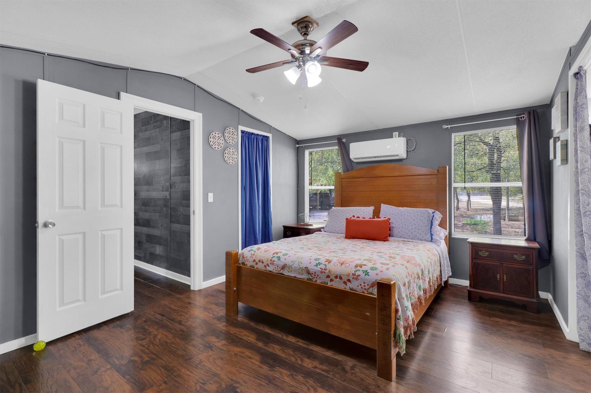 107 SW Forest Hill Cv, Dale, TX 78616