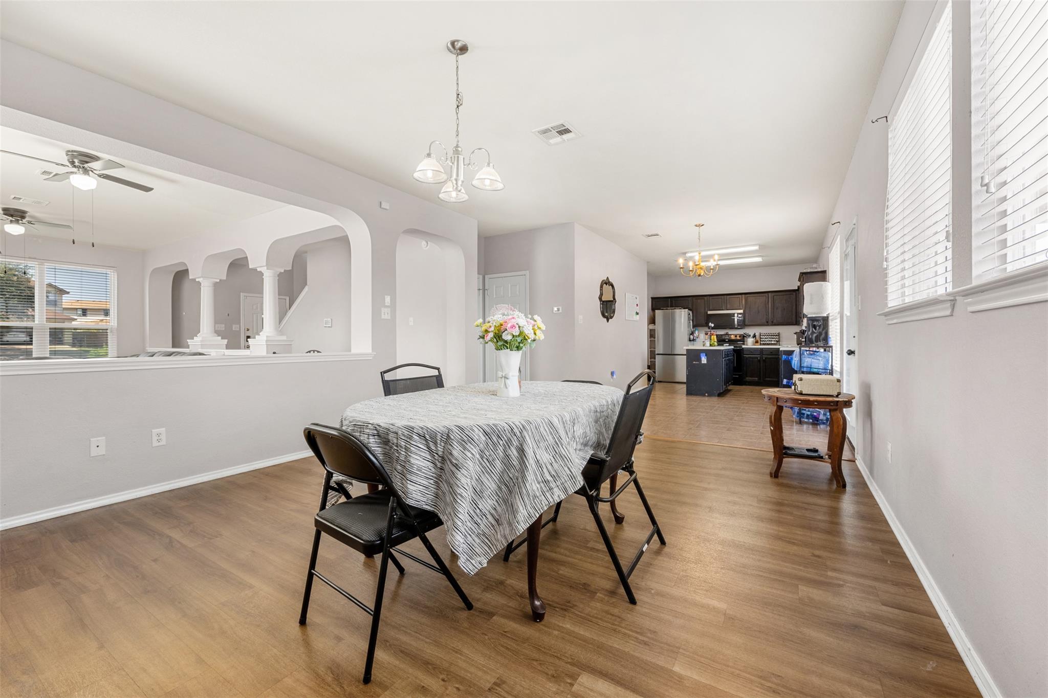 4401 Golden Gate Dr, Killeen, TX 76549