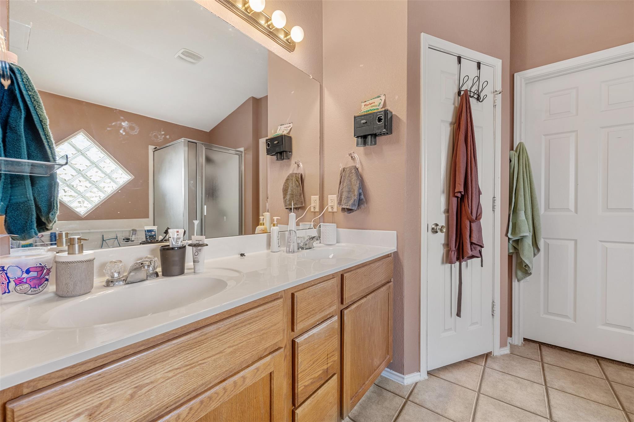 4401 Golden Gate Dr, Killeen, TX 76549