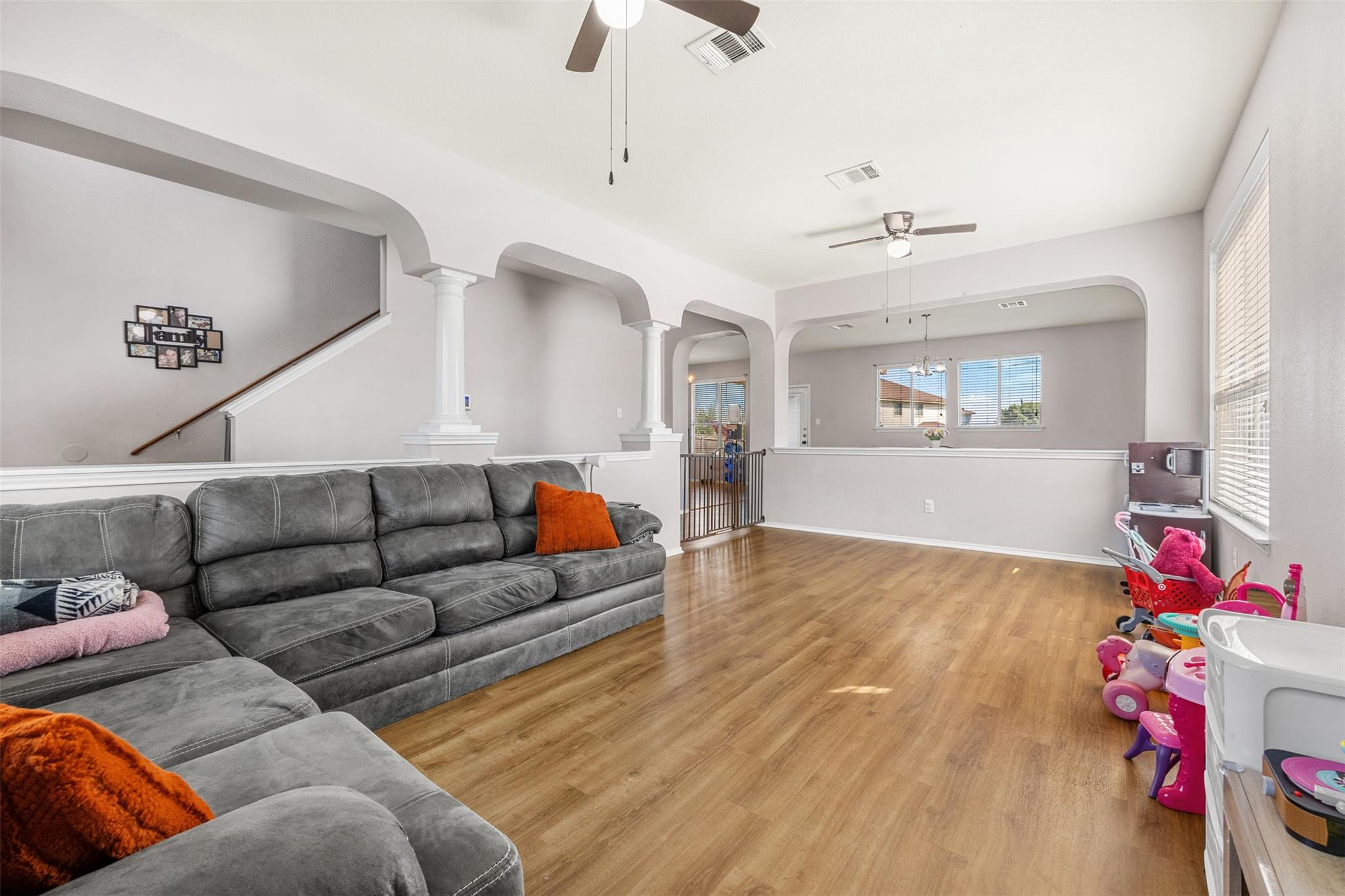 4401 Golden Gate Dr, Killeen, TX 76549