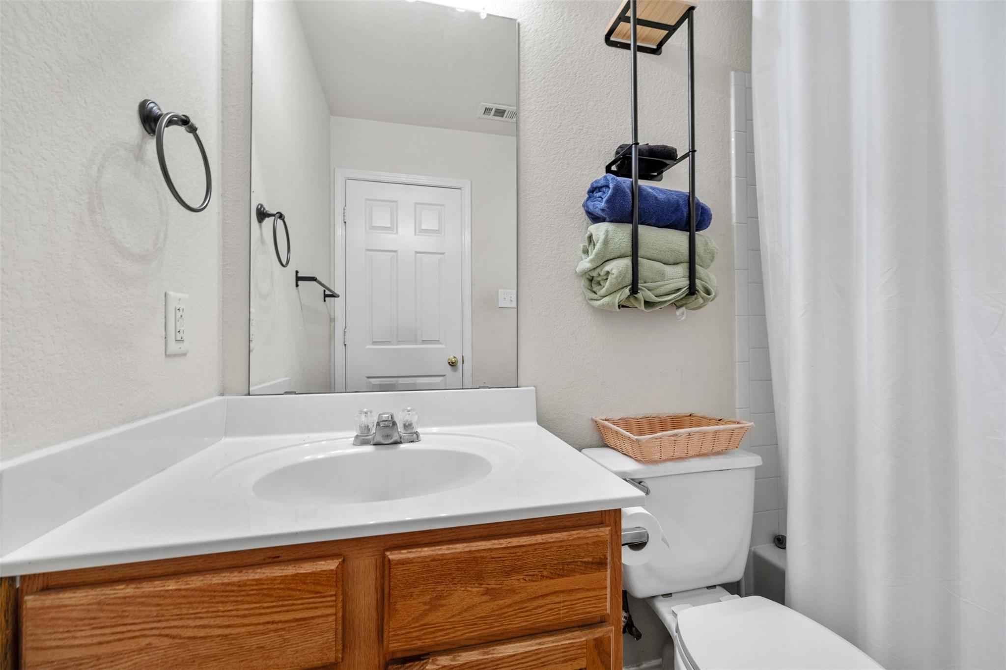 4401 Golden Gate Dr, Killeen, TX 76549