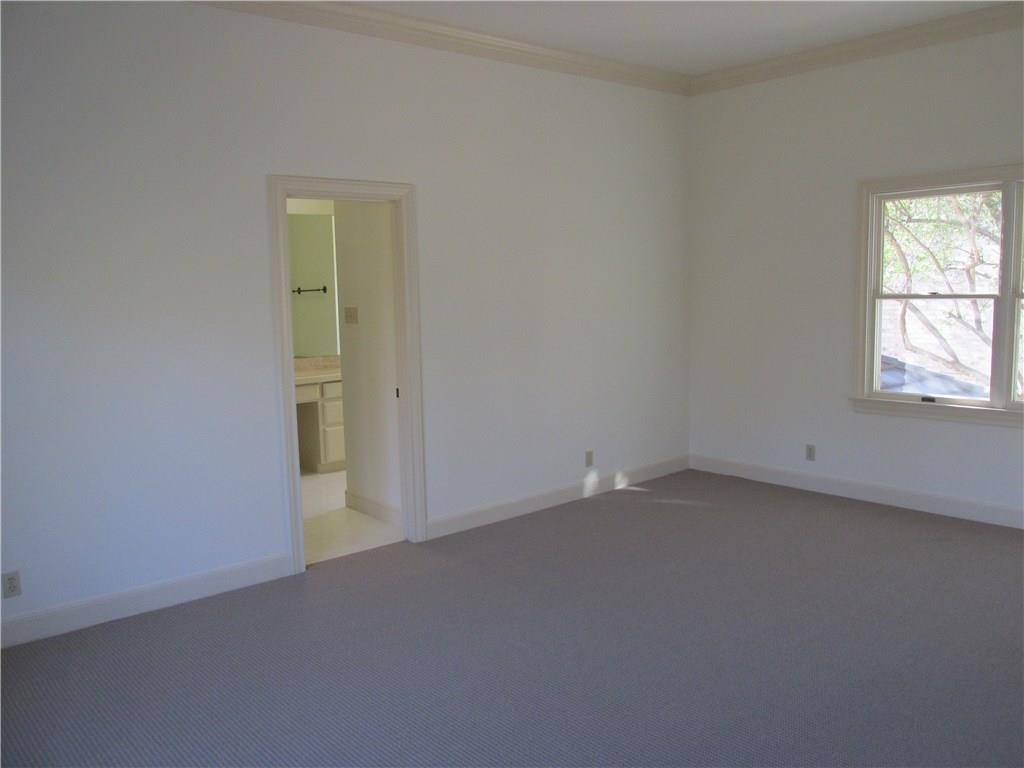 900 A W 18th St Dr # A, Austin, TX 78701