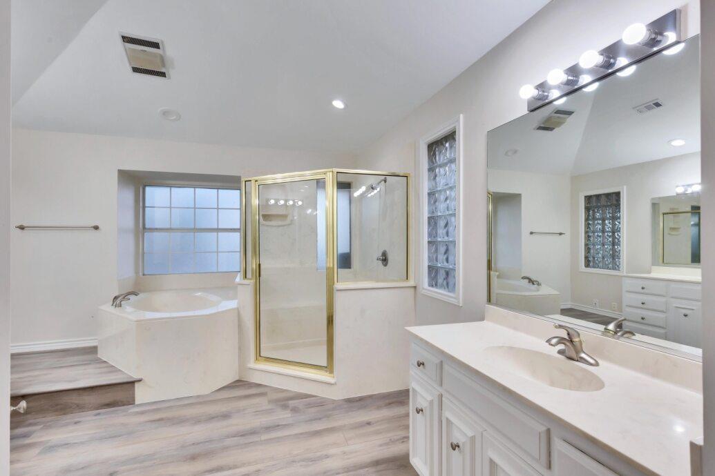 2120 Wychwood Dr, Austin, TX 78746