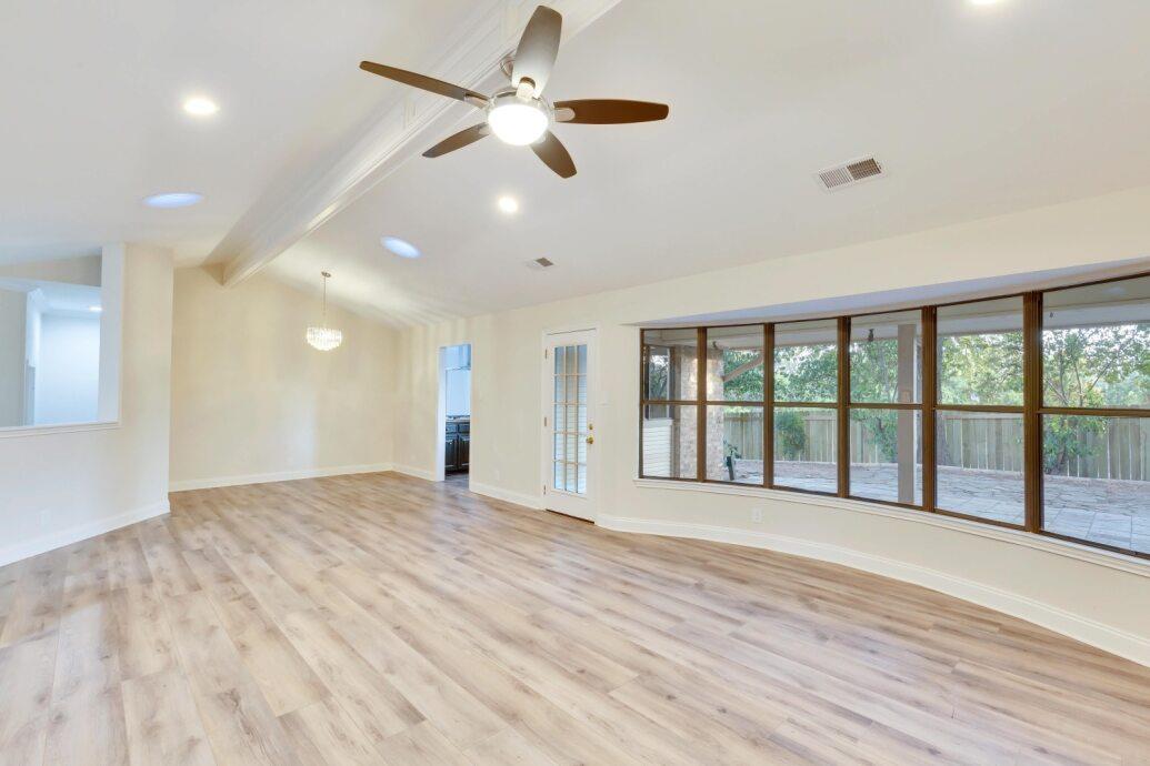 2120 Wychwood Dr, Austin, TX 78746