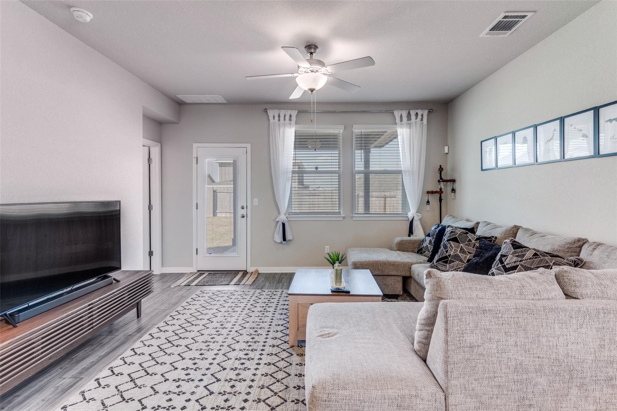 3618 Twin Glades Pass, Buda, TX 78610