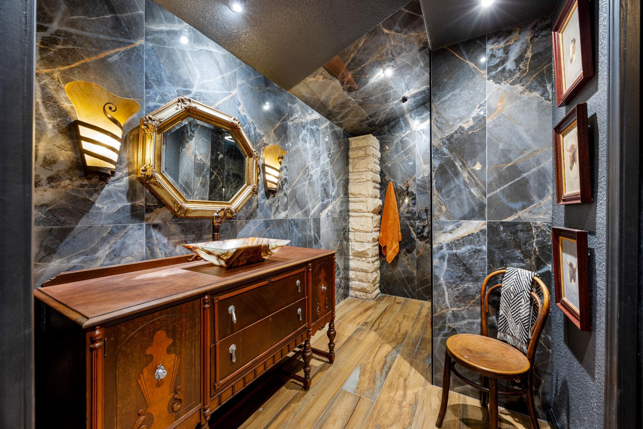 15907 Booth Cir, Volente, TX 78641