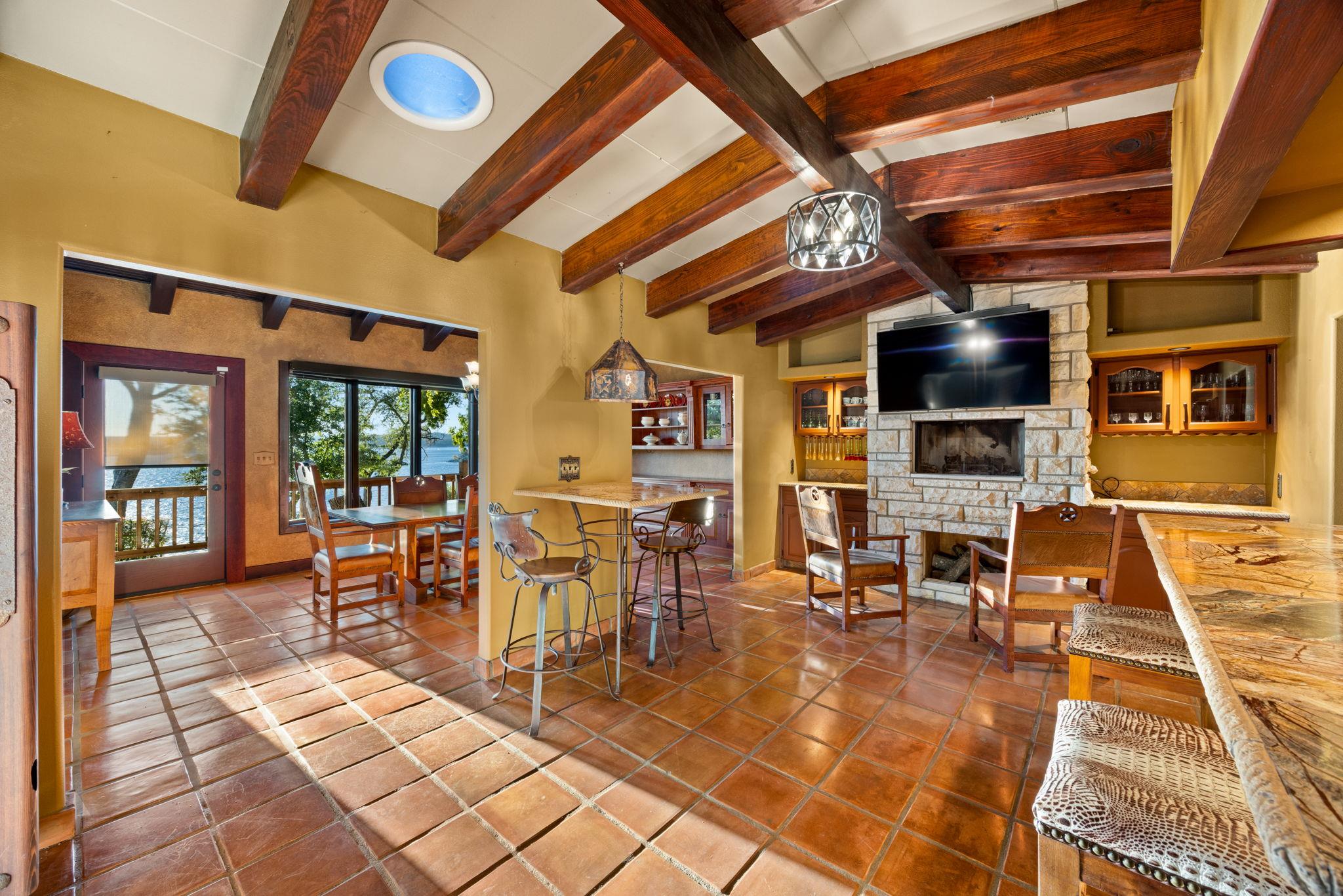 15907 Booth Cir, Volente, TX 78641