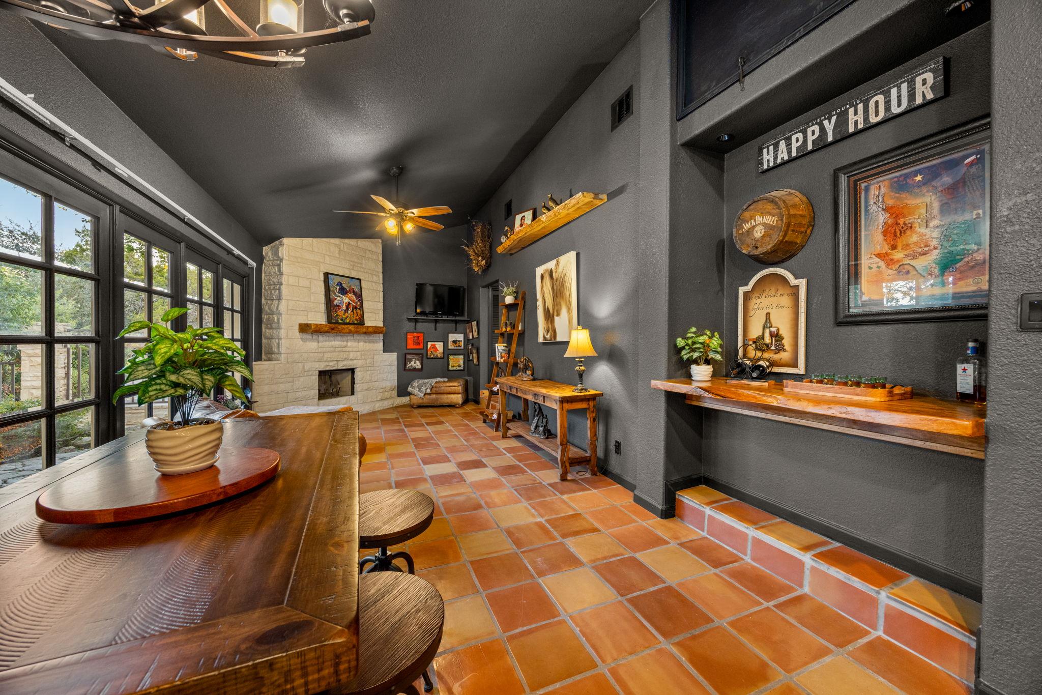 15907 Booth Cir, Volente, TX 78641