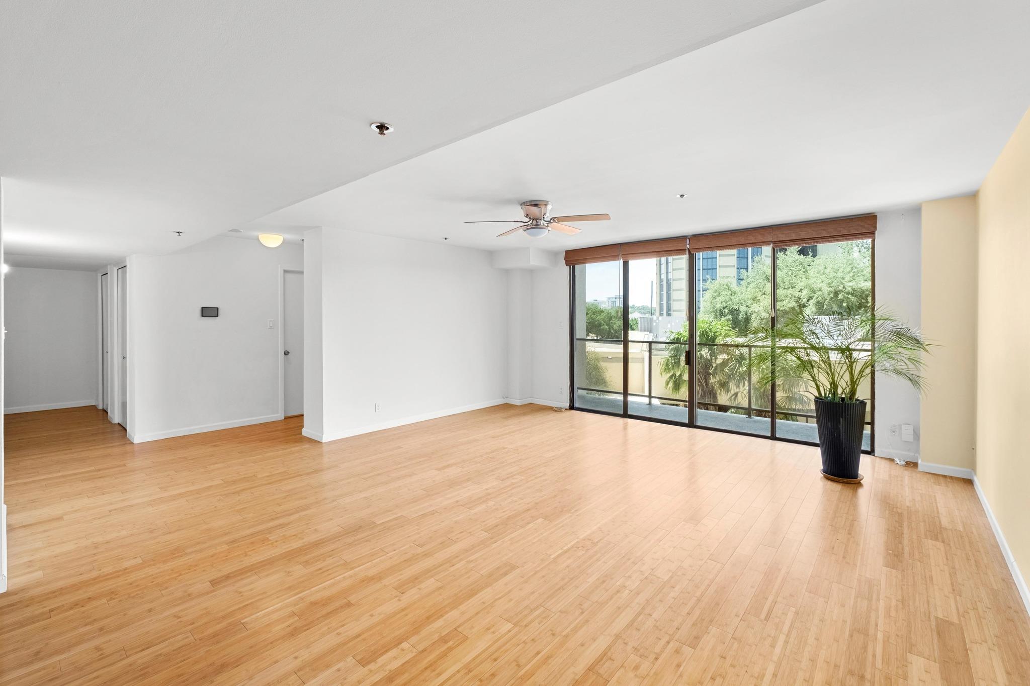 40 N Interstate 35 # 3D3, Austin, TX 78701