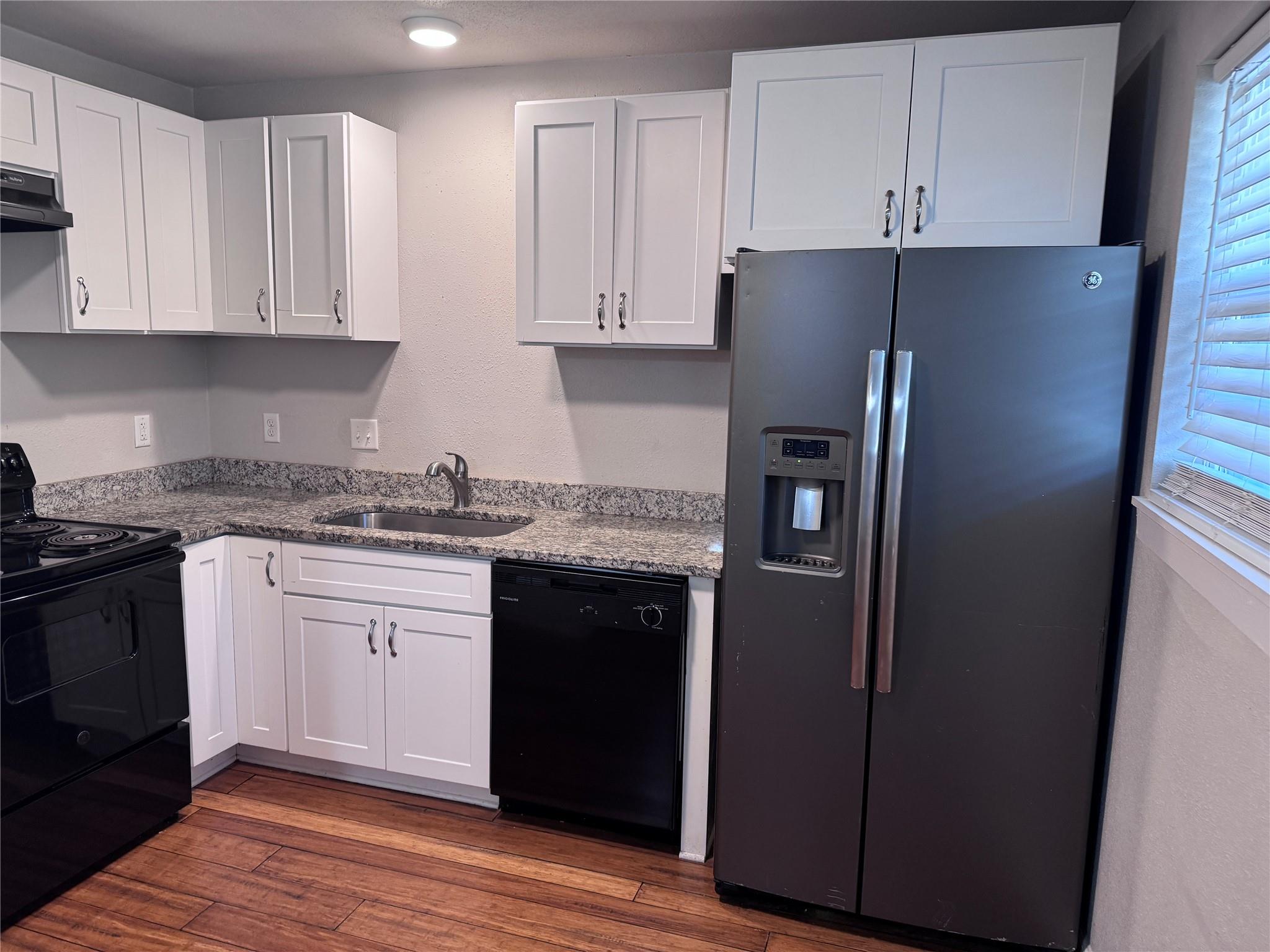 901 Parmer Ave # 4, Killeen, TX 76541