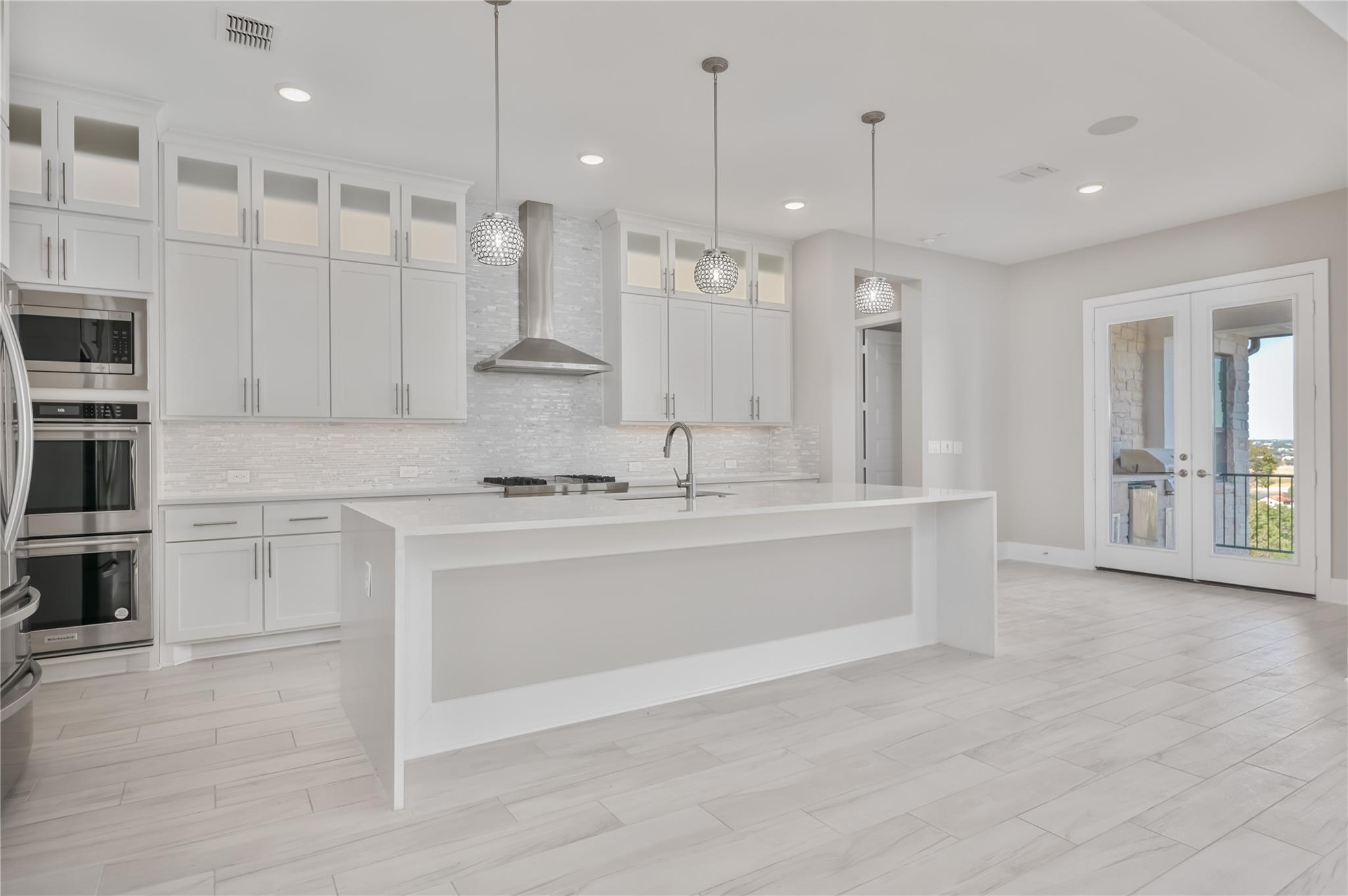 19412 Summit Glory Trl # 49, Spicewood, TX 78669